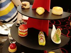 -Salon de The de Joel Robuchon(外滩18号店)