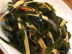 开胃小菜-鹤乡东北菜(崮山路店)