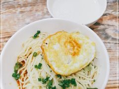 -秦云老太婆摊摊面(园博园店)
