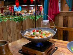 -老滇山寨•云南特色菜•地方菜•民族风情歌舞表演(金碧店)