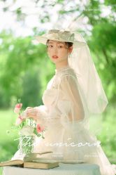 -现代经典婚纱摄影