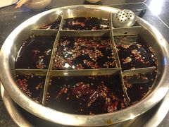 -邓莽子老火锅(中兴路总店)