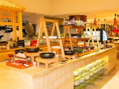 自助取餐区-松咖啡自助餐厅·松北香格里拉