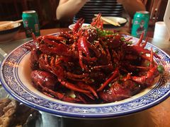 -郑东靓靓虾馆·金牌油焖大虾(天泽街店)