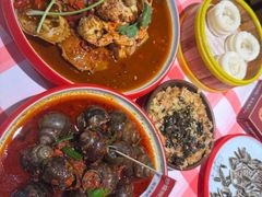 -老闵田螺馆·南昌市井菜·特色小吃(总店)