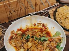 -三个大叔烤羊肉串·歌手驻唱·碳烤鲜肉(西三旗店)
