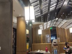 -闫府私房菜·老字号(恒隆店)