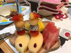 -水桶王国主题餐厅·聚会·生日派对·亲子活动·家庭套餐(亚龙湾希尔顿店)