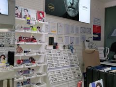 -诺柯视眼镜-蔡司依视路官方工厂店(淞南一店)