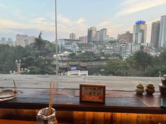 -包整·丝娃娃(一览甲秀楼风景店)