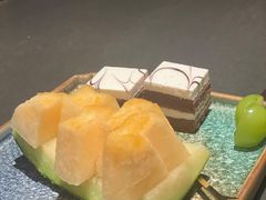 -铭牛烧肉·和牛海鲜自助(高新月牙湖店)