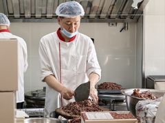 -闫家驴肉老店(华电一校店)