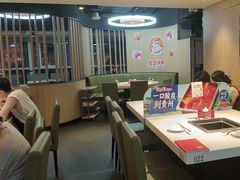 -海底捞火锅(威高广场店)