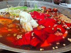 鲜鸭血-四小区火锅·巷子里的重庆火锅(花照壁店)
