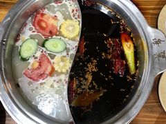鸳鸯锅-盖帮鳝鱼串串(东郊记忆店)