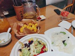 -严记小天府酸菜鱼(西四路店)