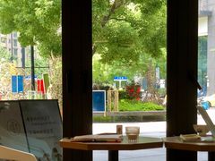 -Dough&Joe团憩(瑞虹天地月亮湾店)