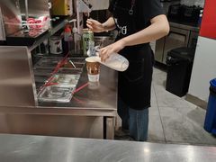 -须尽欢·冰淇淋&中国茶(翔殷路店)