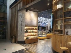 -星巴克臻选(湖滨道店)