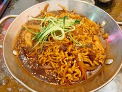 炸酱拉面-富乐满韩国正宗炸鸡韩国料理(虹泉路店)