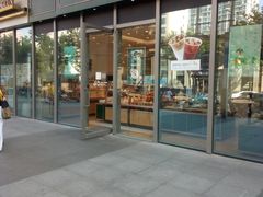 门面-多乐之日(田林东路店)