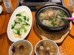 -九道菜有鸡鱼头(石鼓路店)
