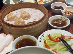 -裕兴记•蟹黄面馆(人民广场店)