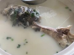 -天乐农家鱼头王(天目湖店)