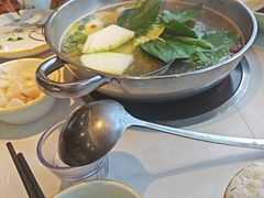 -乡土黄·鲜牛肉火锅·小龙虾(兴业街店)