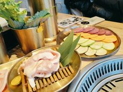 -权金城·炭火烤肉(北京联想桥店)