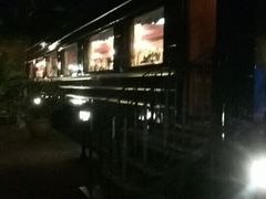 景观位-火车头法国西餐厅