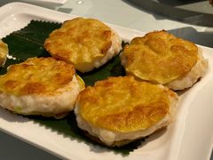 脆皮墨鱼饼-粤财皇冠假日酒店·彩华轩中餐厅