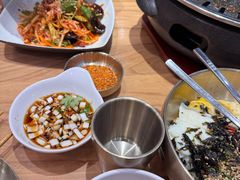 -青瓦餐厅·生鱼片·韩园烤肉(西塔店)