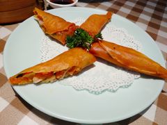 -新大咀港式茶餐厅(宝山万达店)
