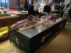 -雍和会海鲜姿造自助(湖东路店)
