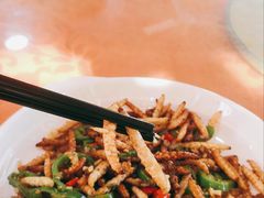 -红炎炎农家菜老字号(金水台店)