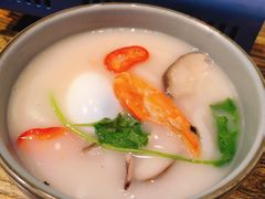 -花食间餐吧(远大购物中心群力店)
