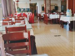 大堂-源东食府(鹿海园小区店)