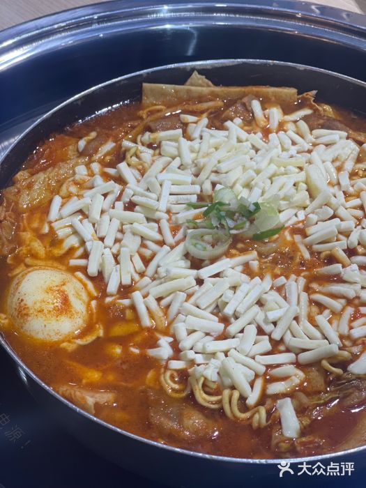 三清洞摩西韩式年糕火锅(威高广场店)图片