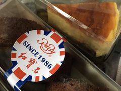 巧克力瑞士卷-红宝石·鲜奶小方·海派西点房(四平店)