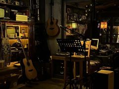 -城墙外BAR