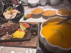 -穹六人间 people 6(岳阳路店)