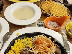 -豪客来牛排(重庆三峡广场步行街1704店)