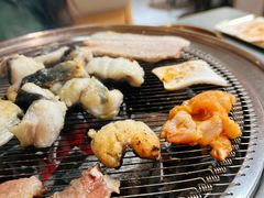 -围炉肉舍丹东海鲜烤肉·烤活鳗(步行街店)