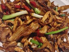 -关东小磨东北菜(漕河泾印象城店)