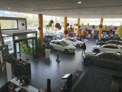 -北京鹏龙瑞星奔驰4s店(来广营店)