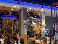 -老街烧烤大排档·地道湖北菜·龙虾馆(汉口火车站店)