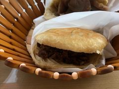 -闫家驴肉老店(华电一校店)