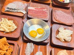 -银米·云南传统过桥米线(双廊黑金冠店)
