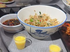 -严三毛口味虾·小严同学的店(曙光路直营店)